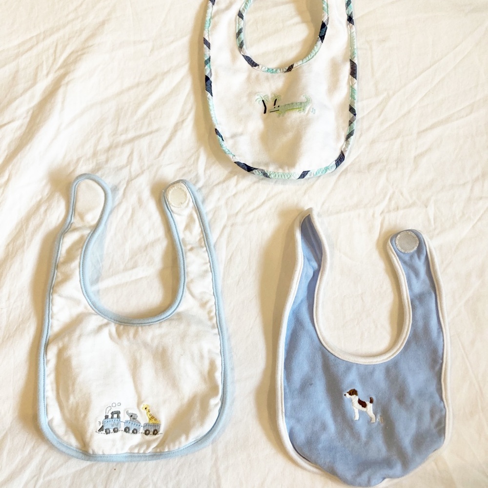 Janie and Jack bib set